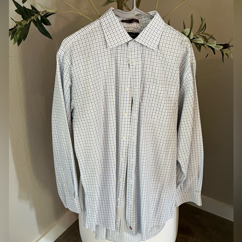 Nordstrom men’s shop casual fit dress shirt
